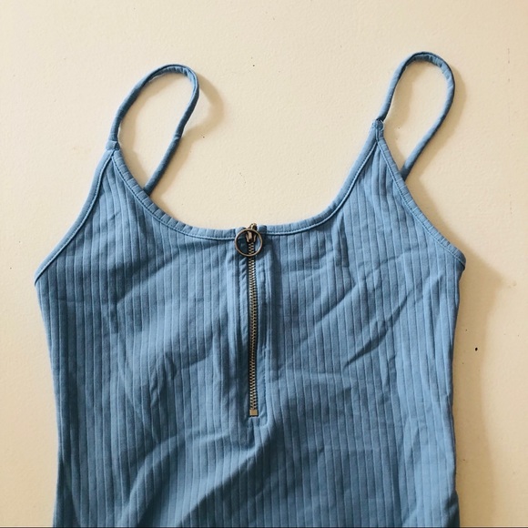 TOPSHOP Zip Plunge Bodysuit - Picture 4 of 7